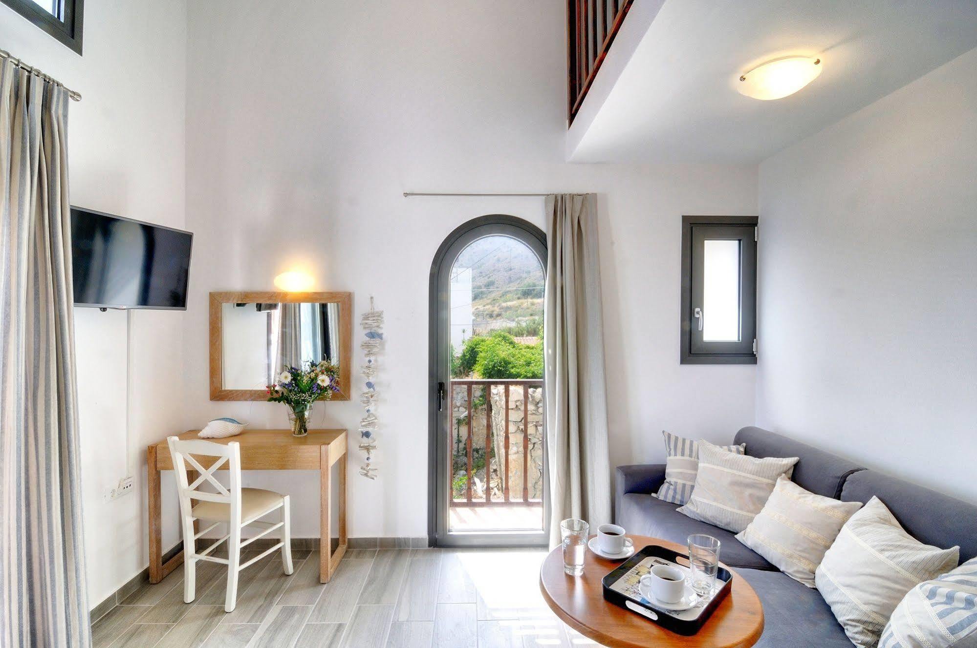Myrtos Mare Suites Exterior foto