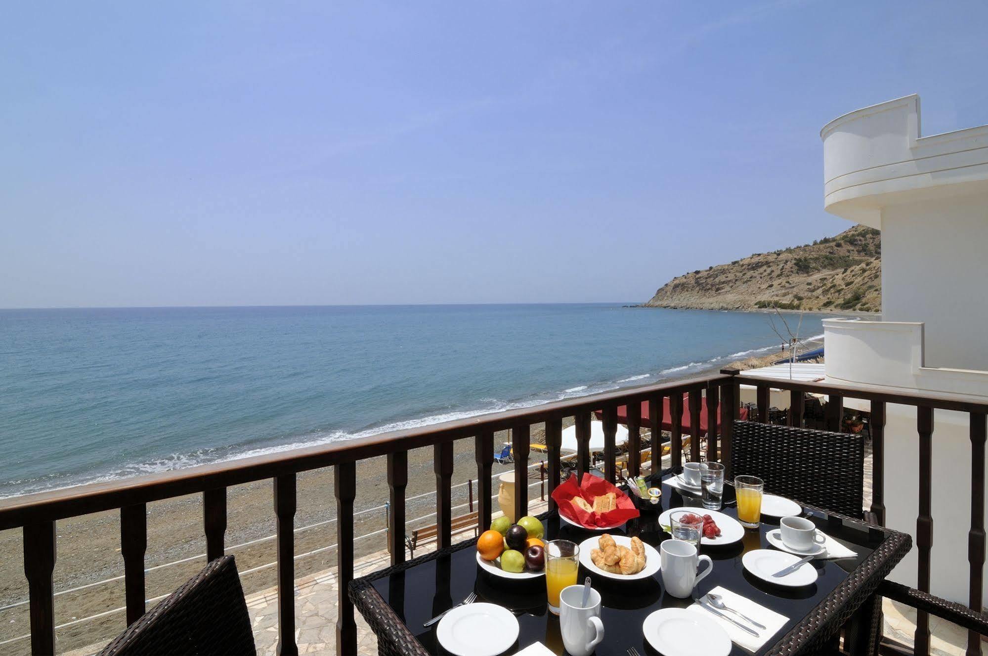 Myrtos Mare Suites Exterior foto